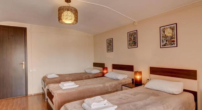 Liva Hotel Тбилиси Экстерьер фото